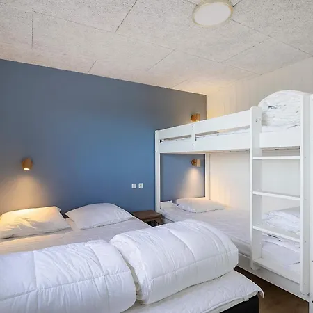 Semesterbostad 5 Star In *